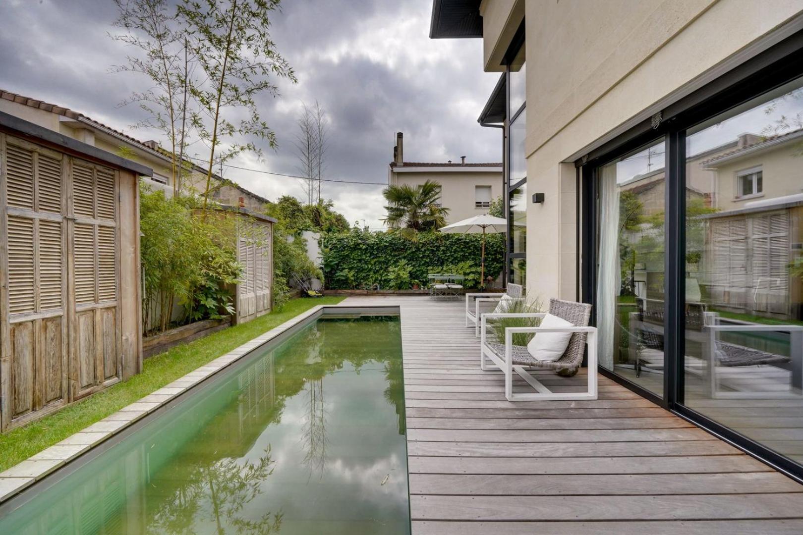 Spacious Bordeaux Family Home With Swimming Pool Exteriör bild