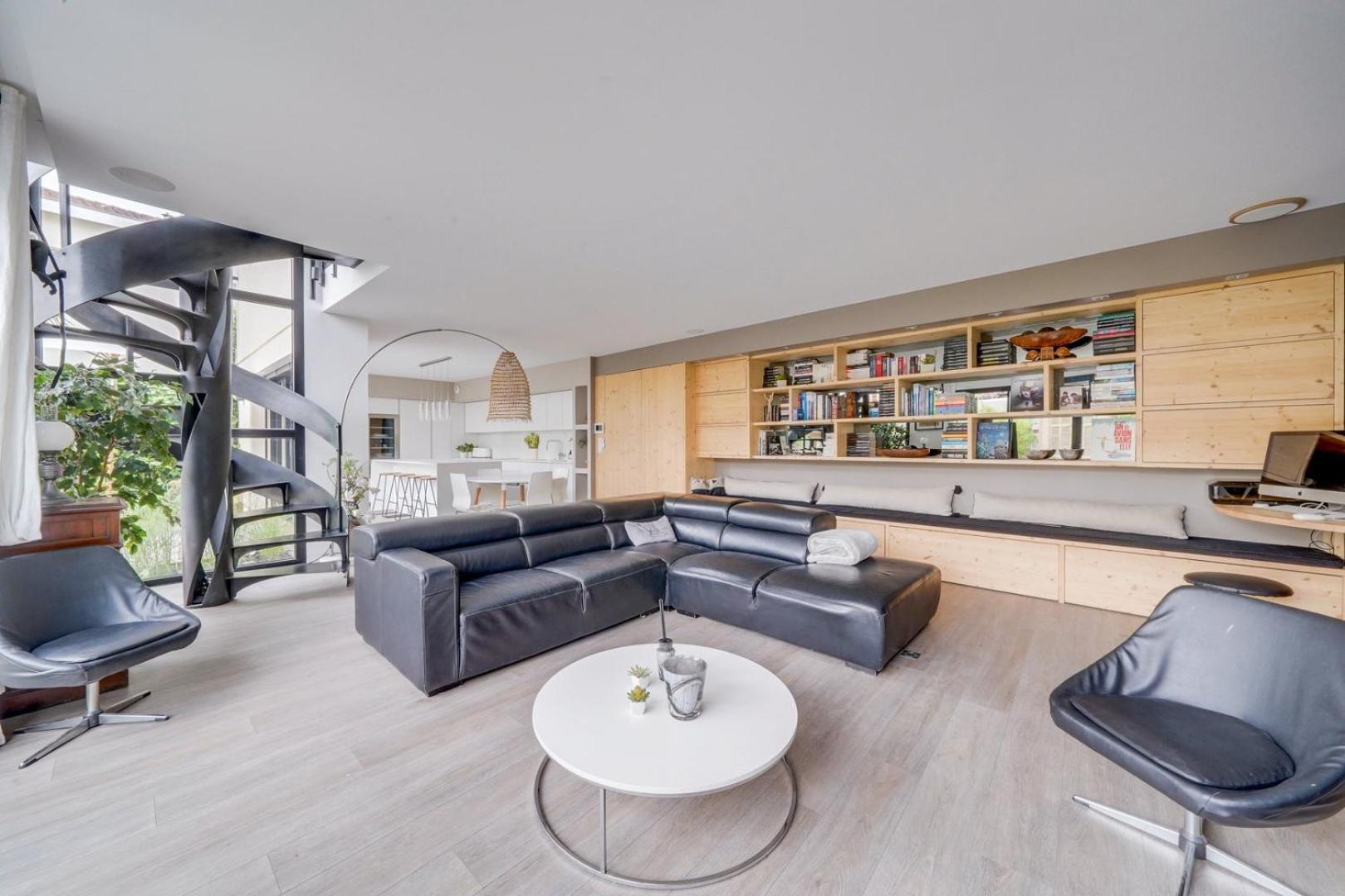 Spacious Bordeaux Family Home With Swimming Pool Exteriör bild