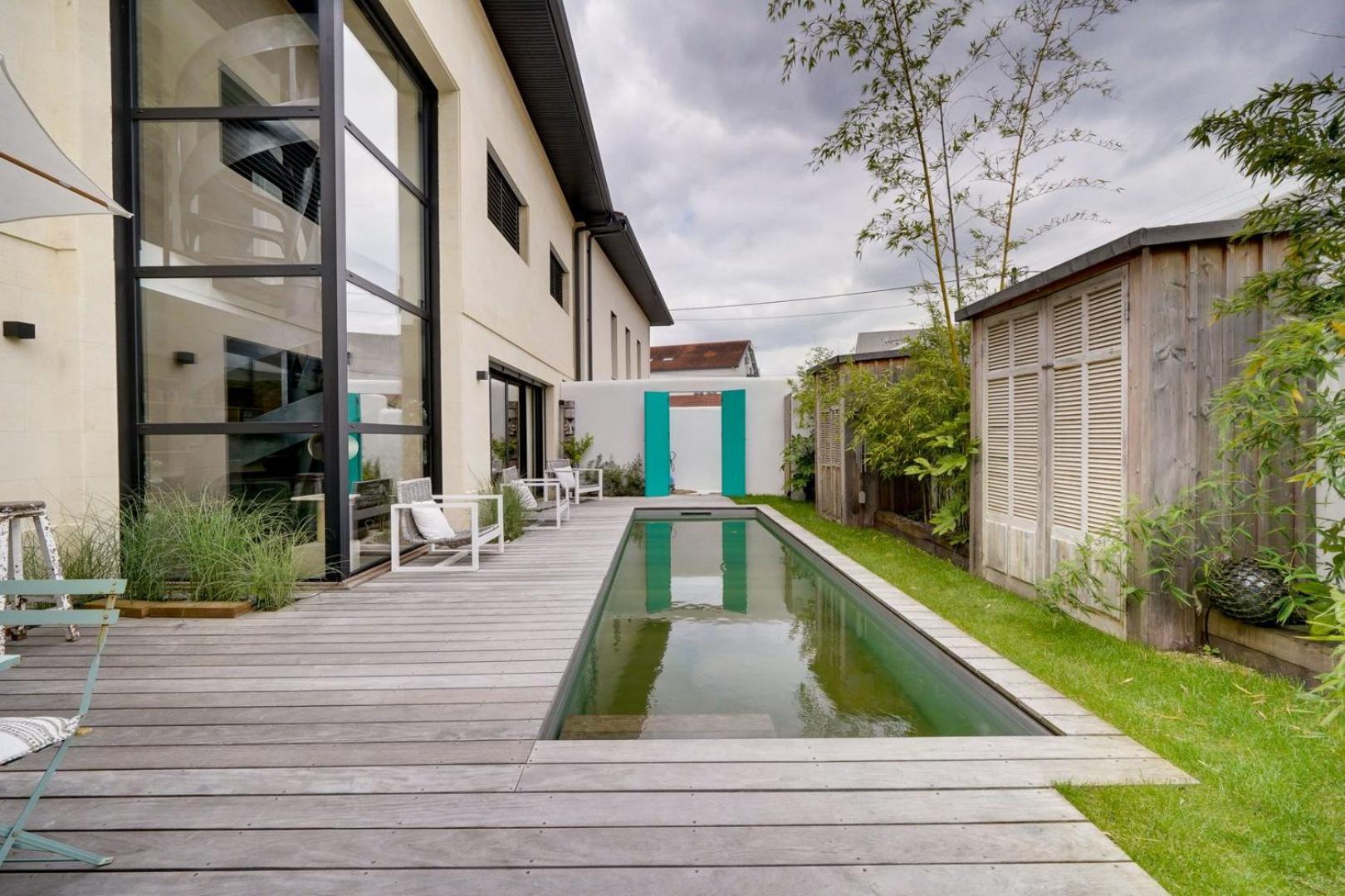Spacious Bordeaux Family Home With Swimming Pool Exteriör bild
